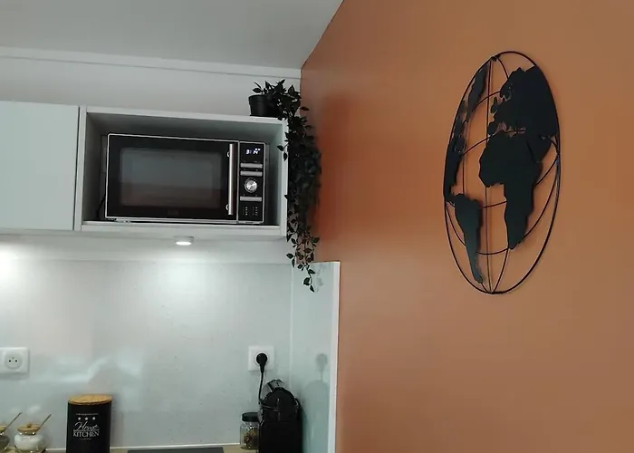 Maison La Bulle D'heloise بيت للعطل *